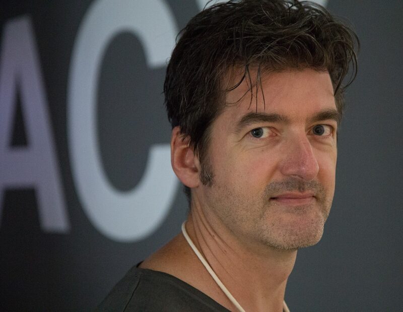 Oliver Ressler (foto Olaf Kosinsky)