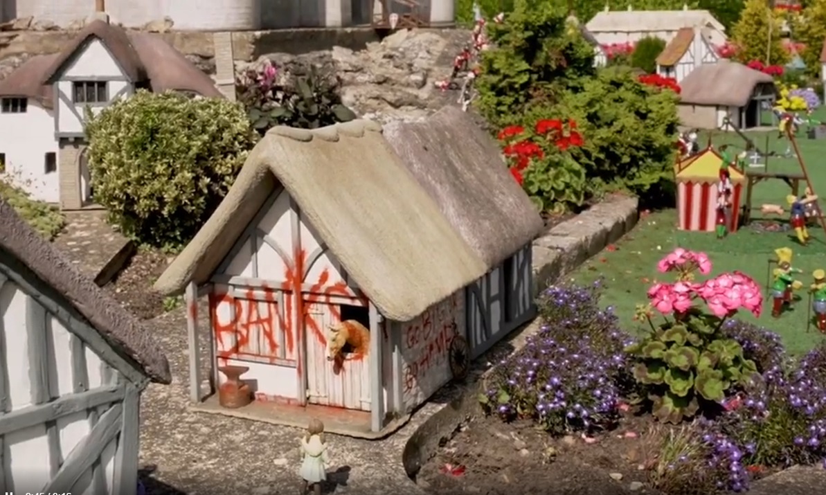 Banksy: all’asta per 1 milione £ il piccolo cottage “imbrattato”