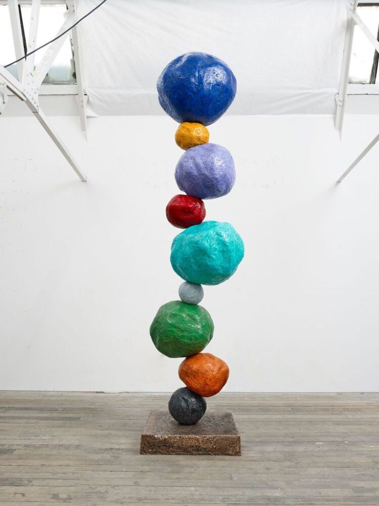 Annie Morris, Bronze Stack 9, Ultramarine Blue (2021). Courtesy the artist and Timothy Taylor. Photo: Stephen White & Co.