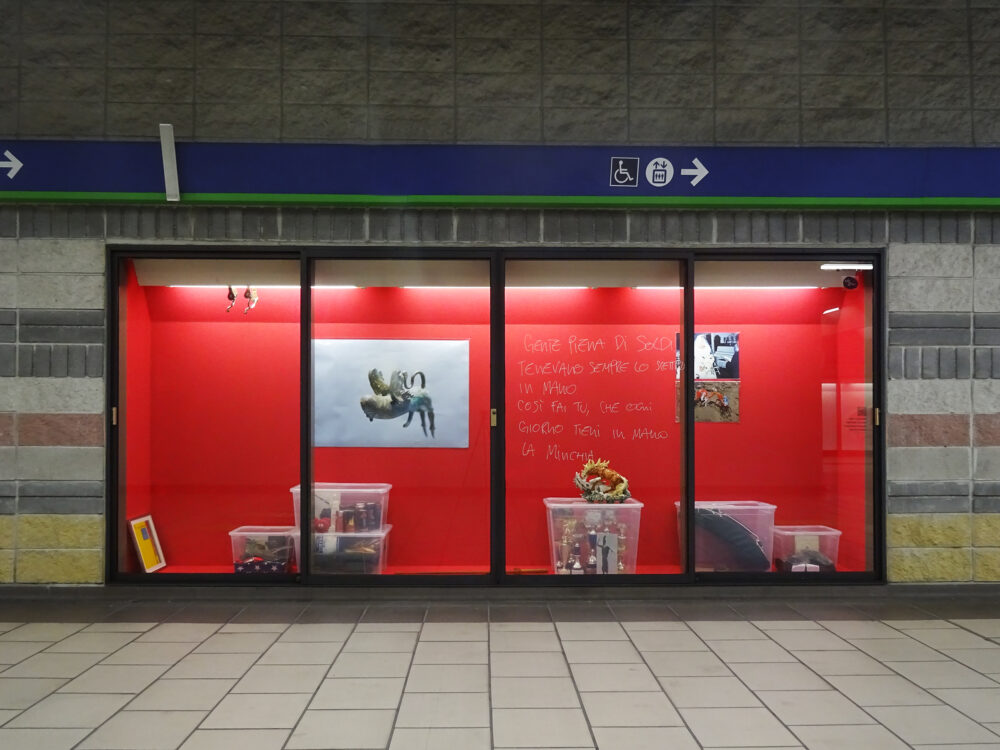 21.5-9.7.2021 “Remembrance from the Lethe”, Fabio Ranzolin, Martina Camani, Francesco Pozzato e Gianna Rubini, “Fitness Bodies - Potere”, 2021, installation view, courtesy co_atto & the artists, ph. co_atto