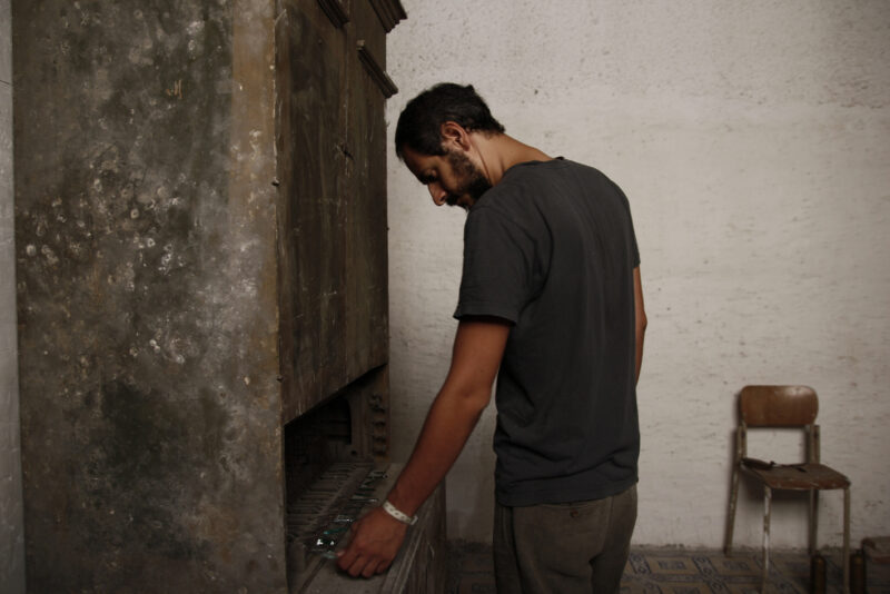 Gian Maria Tosatti, La Peste (Sette stagioni dello spirito, I), Chiesa dei SS. Cosma e Damiano, Napoli 2013