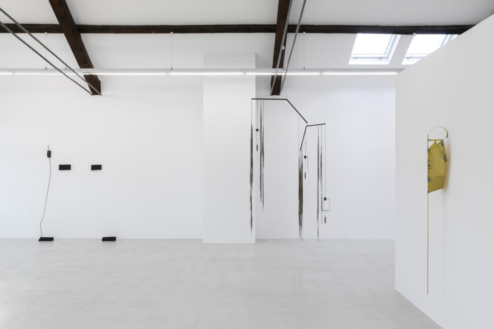Installation view x_minimal, curated by Friederike Nymphius at Cassina Projects, Milano | Photo Roberto Marossi