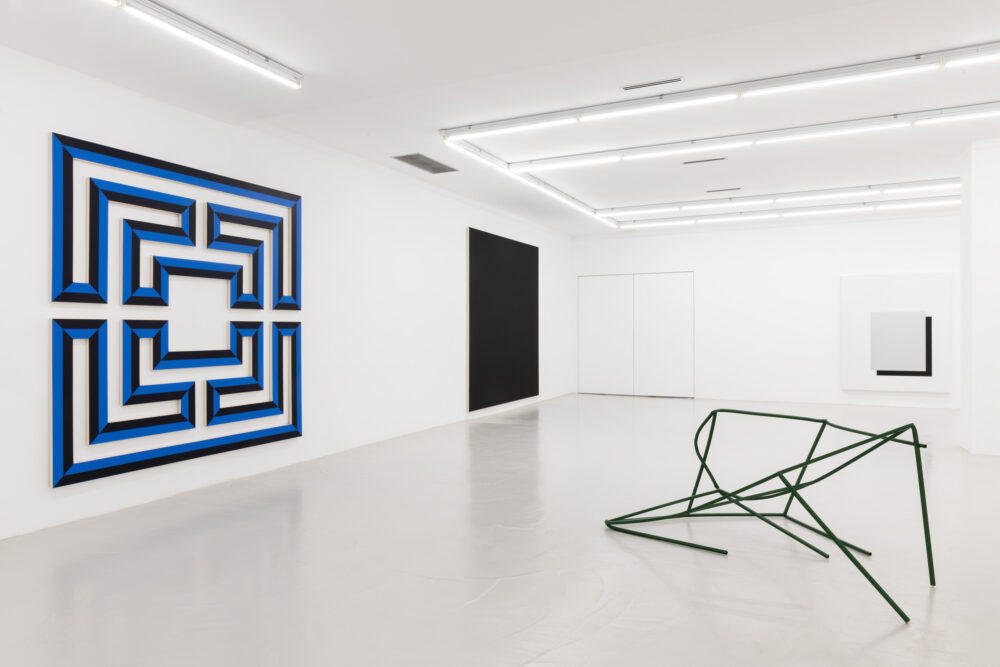 Installation view x_minimal, curated by Friederike Nymphius at Cassina Projects, Milano | Photo Roberto Marossi