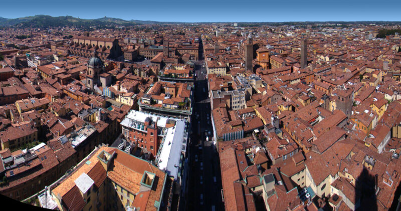 La Via Emilia a Bologna
