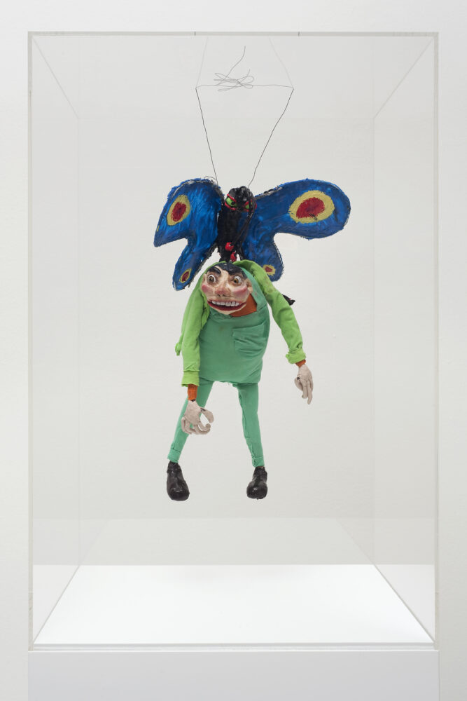Nathalie Djurberg & Hans Berg Flower Fly , 2012 Metal wire, clay, fabric, silicone, putty, acrylic paint, glue Ca. 50.3 x 27.5 x 20.5 cm cm Courtesy the artists; Gió Marconi, Milan Ph. Filippo Armellin