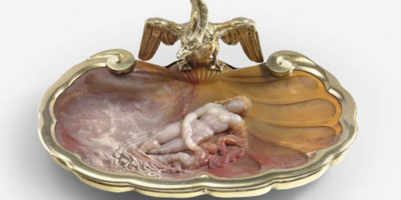 Il cammeo con Venere e l’Amore di Giovanni Ambrogio Miseroni, nelle mire del Louvre