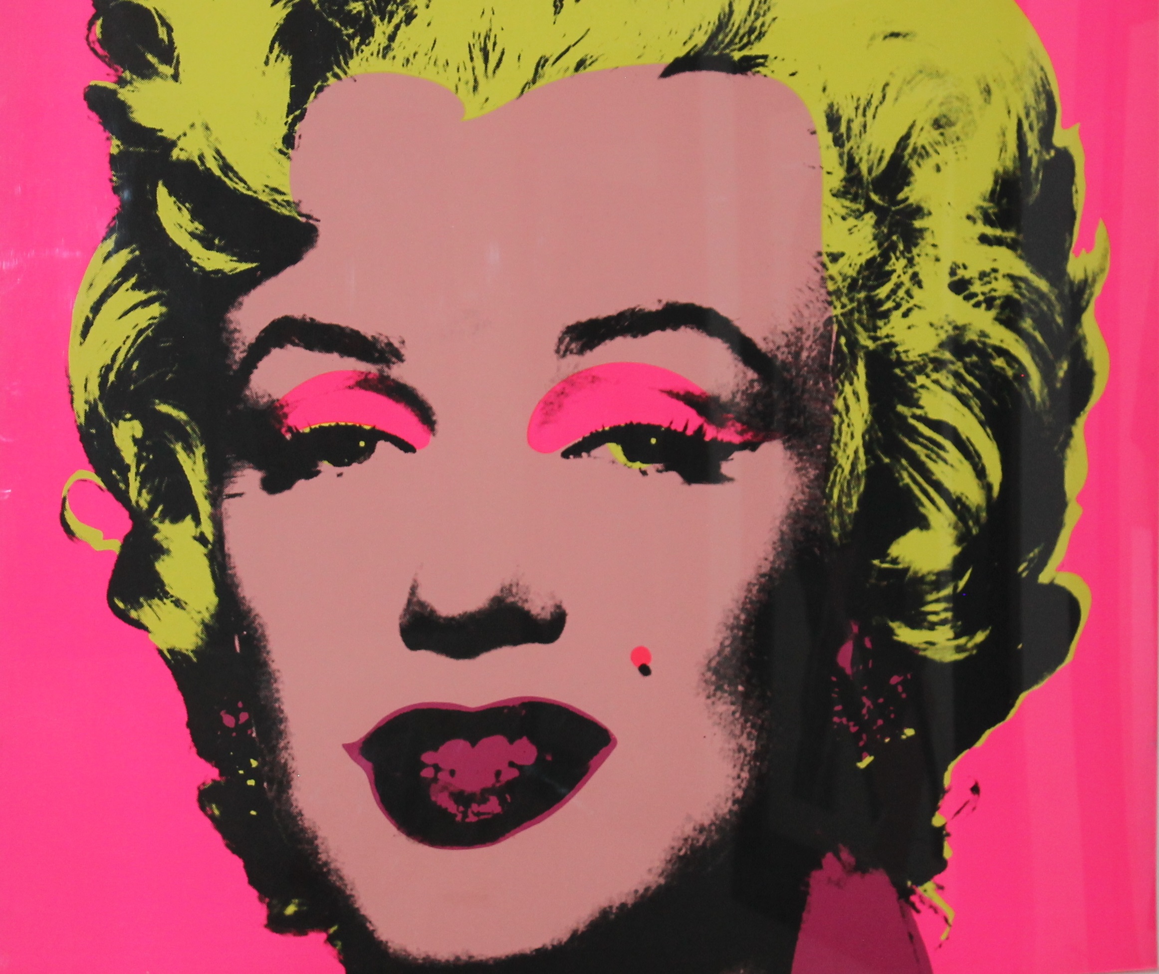 Celebrità, anonimato, fama: Andy Warhol e Banksy in mostra a Catania