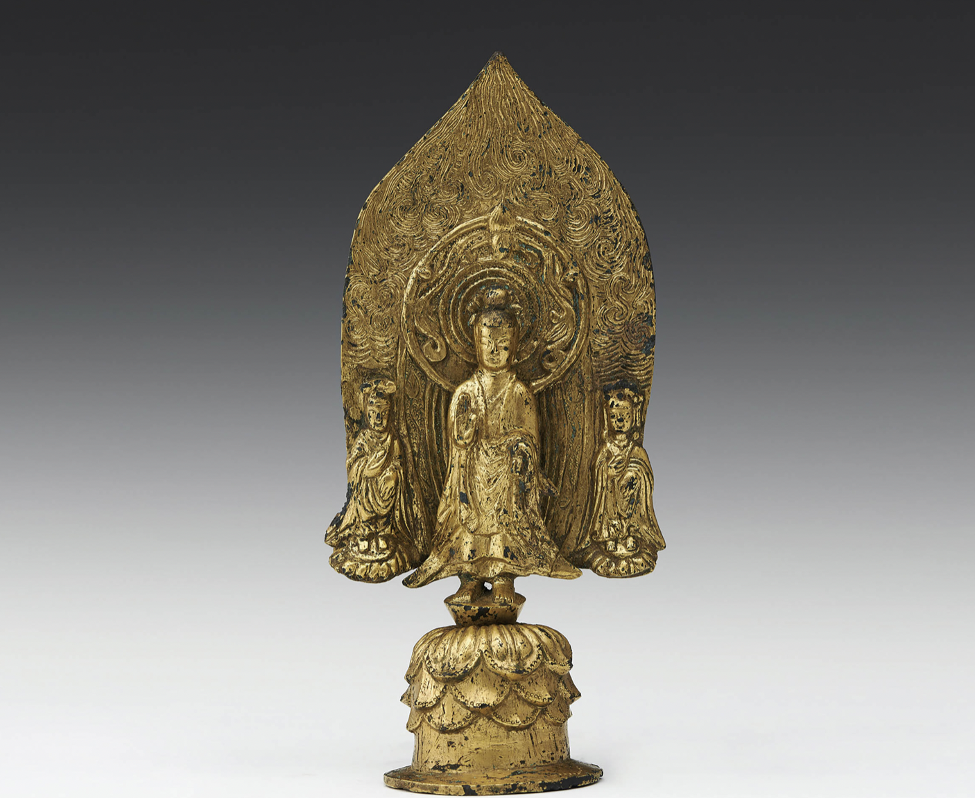 Due Buddha d’oro da 71 milioni di dollari: il museo coreano Kansong Art vende all’asta “tesori nazionali”