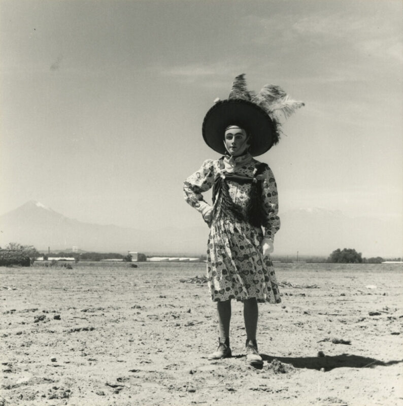 Carnaval, Tlaxcala, México, 1974, Tirage gélatino-argentique © Graciela Iturbide