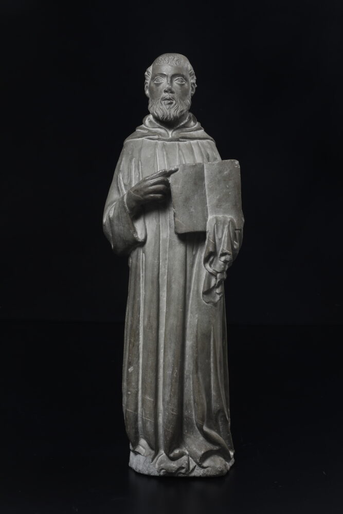 Figura di Santo. Pietraforte. Nino Pisano e Andrea Pisano, attribuita a. Terzo quarto del XIV secolo Stima: 90.000 - 120.000 €
