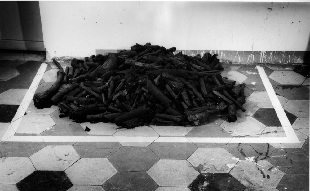Jannis Kounellis: Senza titolo, 1967, 100 x 100 cm