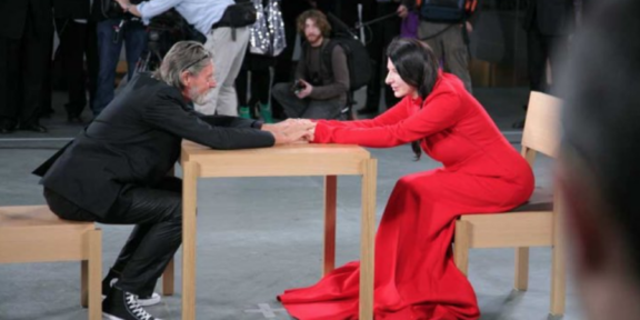 Marina Abramovic e Ulay al MoMA di New York in occasione di The Artist is Present (foto MoMA)