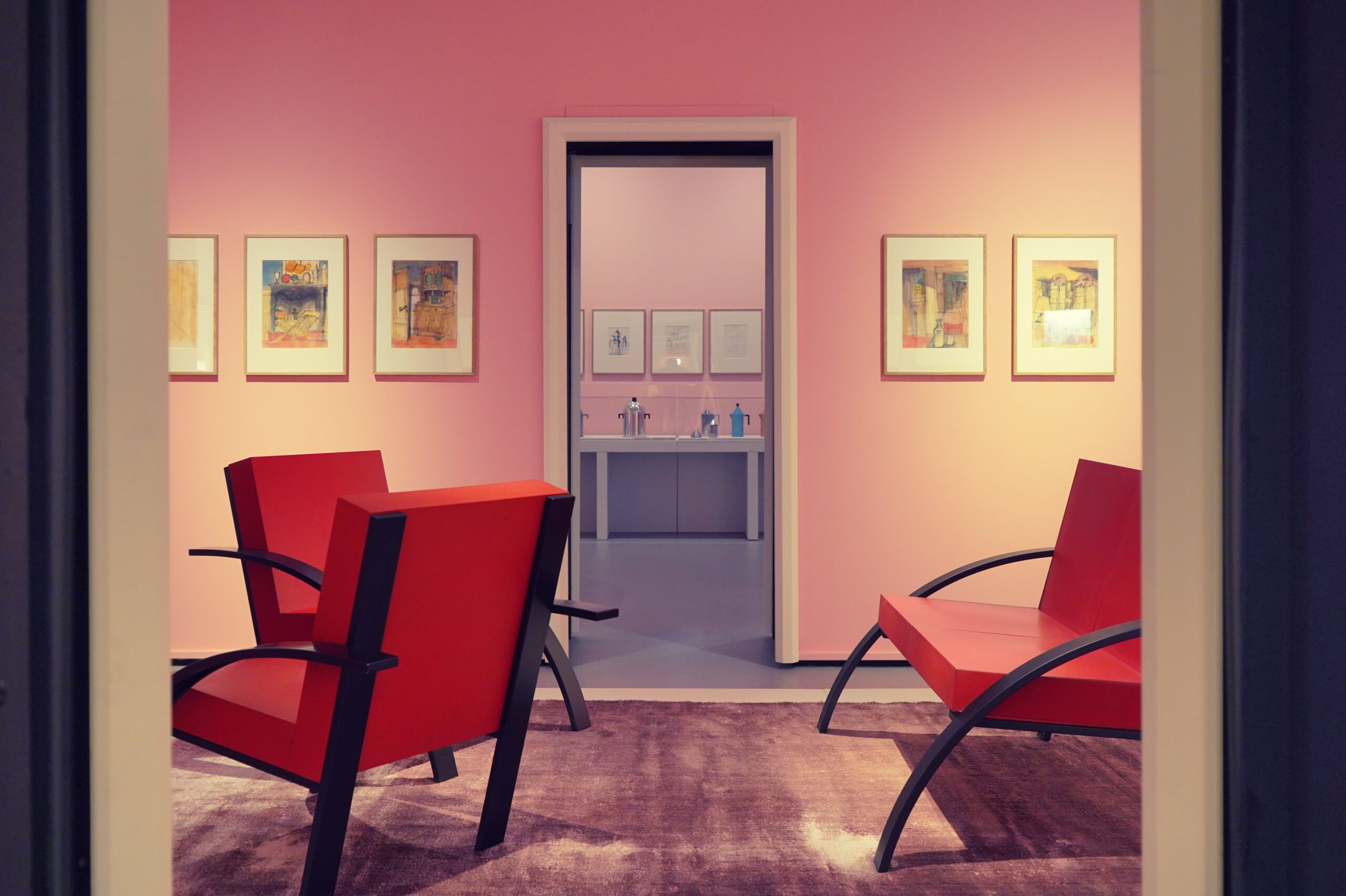 L’eclettico design di Aldo Rossi in 350 opere esposte al Museo del Novecento di Milano