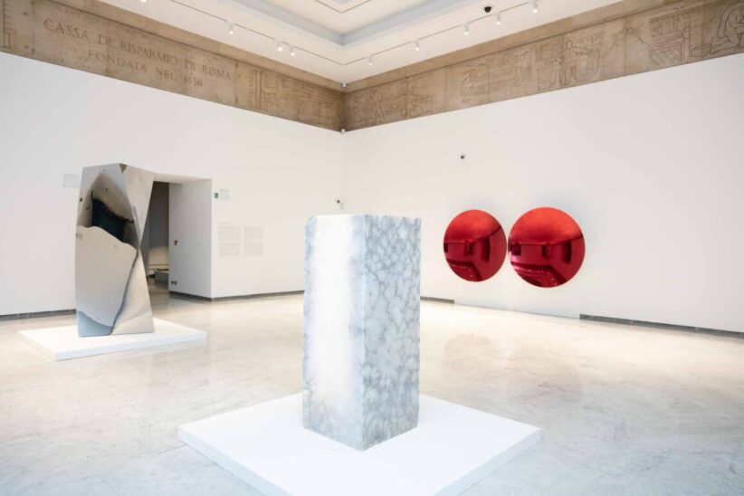 London Calling. British Contemporary Art Now. Exhibition view at Palazzo Cipolla, Roma 2022. Photo Angelo Marinelli