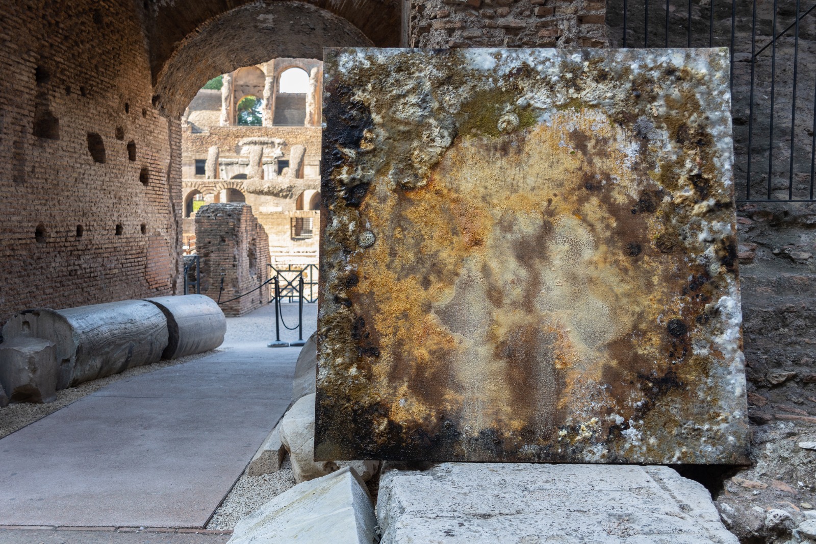 Una ricerca tra storia e destino. Svelate le opere che i TTozoi hanno realizzato al Colosseo