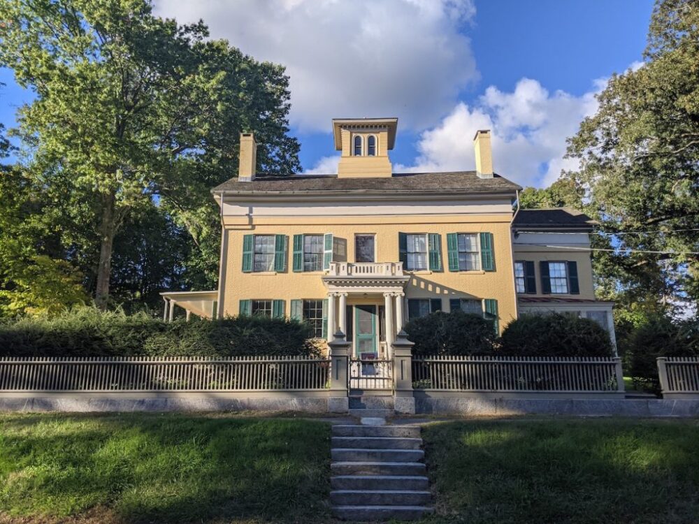 The Emily Dickinson Museum in Amherst, Massachusetts. Photo: Patrick Fecher. Courtesy of the Emily Dickinson Museum.