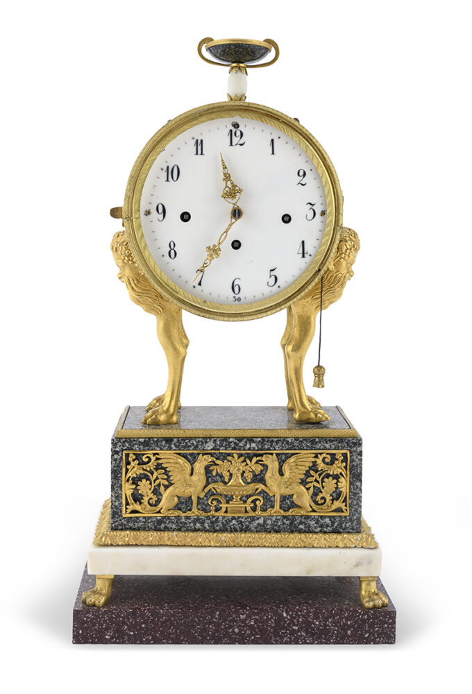 orologio da tavolo, ambito di Luigi Valadier (Roma 1726 - 1785) in bronzo dorato al mercurio e marmi (lotto 265 stima € 8.000-12.000)