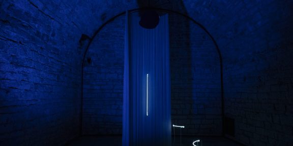 Pedro Torres, Clathratus, 2022, installation view, Spazio Volta, Bergamo, ph. Luca Viganò.