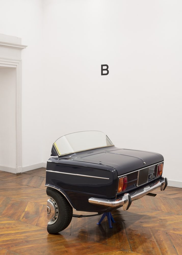 Simon Starling A–A’, B–B’ Fiat 125 Special, 1968 / Cutaway View (Back Section), 2019 Dimensioni 1:1
