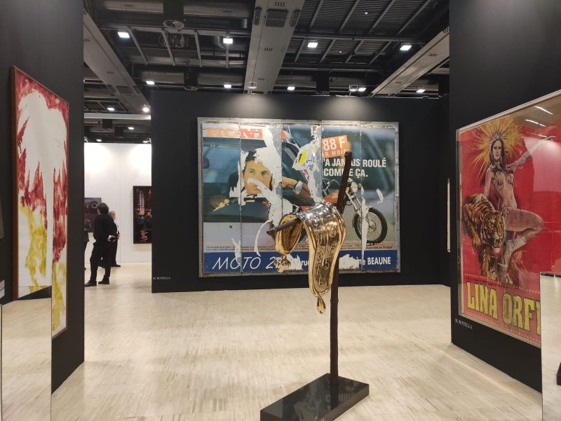 allestimento mostra "Roma Arte in nuvola"
