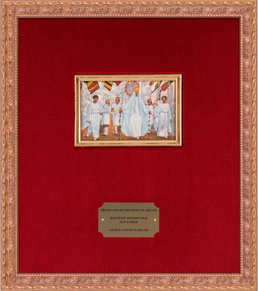  Jan Fabre, The procession of the crown of stars (2017), matita HB, matite colorate su carta chromo, cornice dorata, passe-partout rosso, 33,5 x 29,5 x 2,2 cm