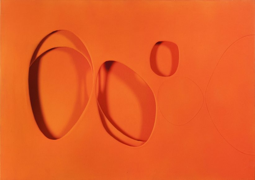 Paolo Scheggi, Per una situazione, 1963, Acrilico arancione su tre tele sovrapposte, 50 x 70 x 5 cm, Collezione Franca e Cosima Scheggi, Milano