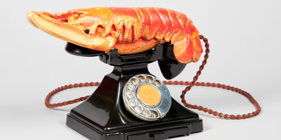 Telefono-Aragosta, Salvador Dalí, 1938 © Salvador DalíDACS