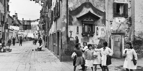 Inge Morath, Venezia, 1955 ©Fotohof archiv : Inge Morath : Magnum Photos
