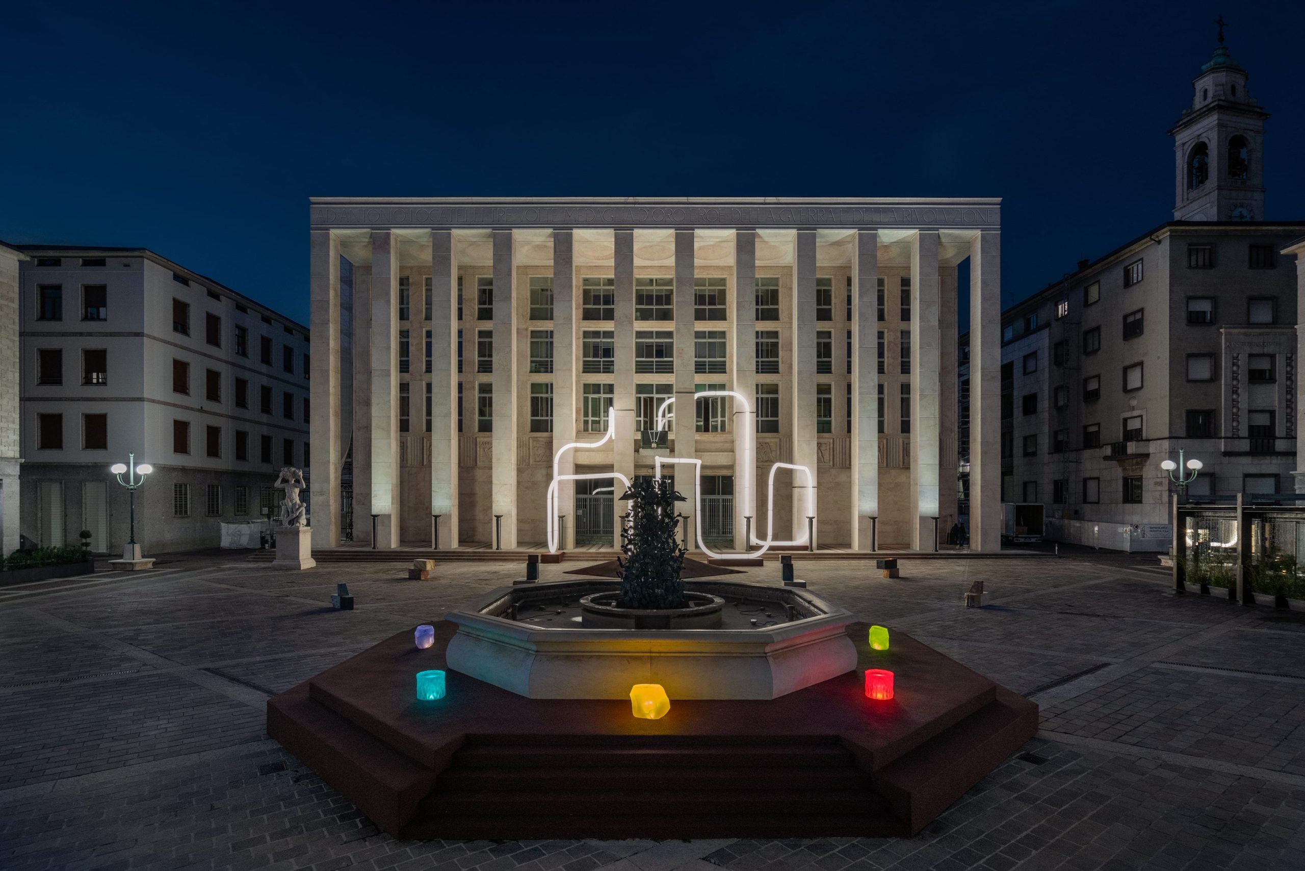 Lights on. Una spettacolare installazione illumina Bergamo Capitale della Cultura 2023