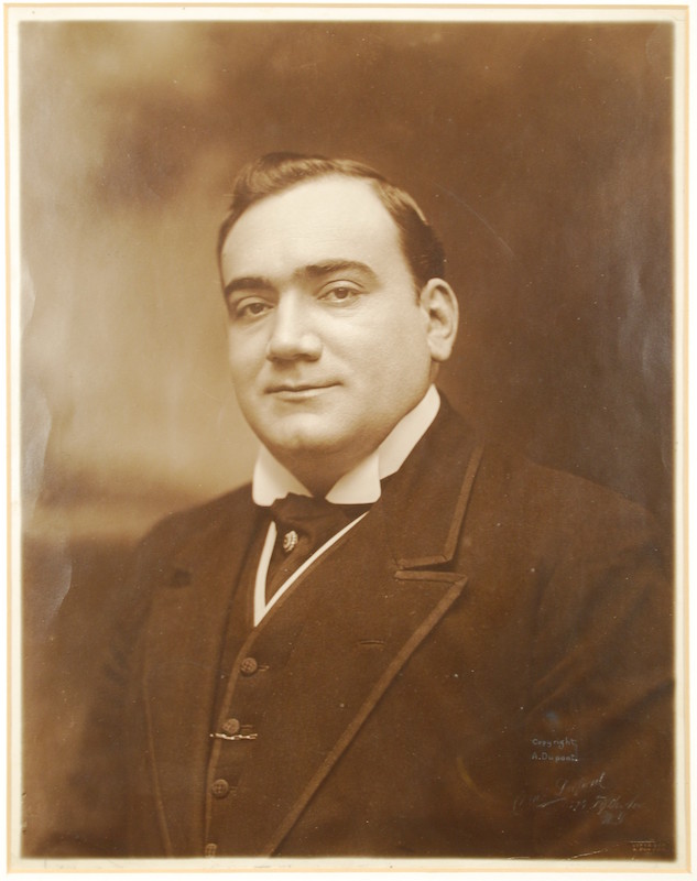 Enrico Caruso nel 1910 - copyright A. Dupont