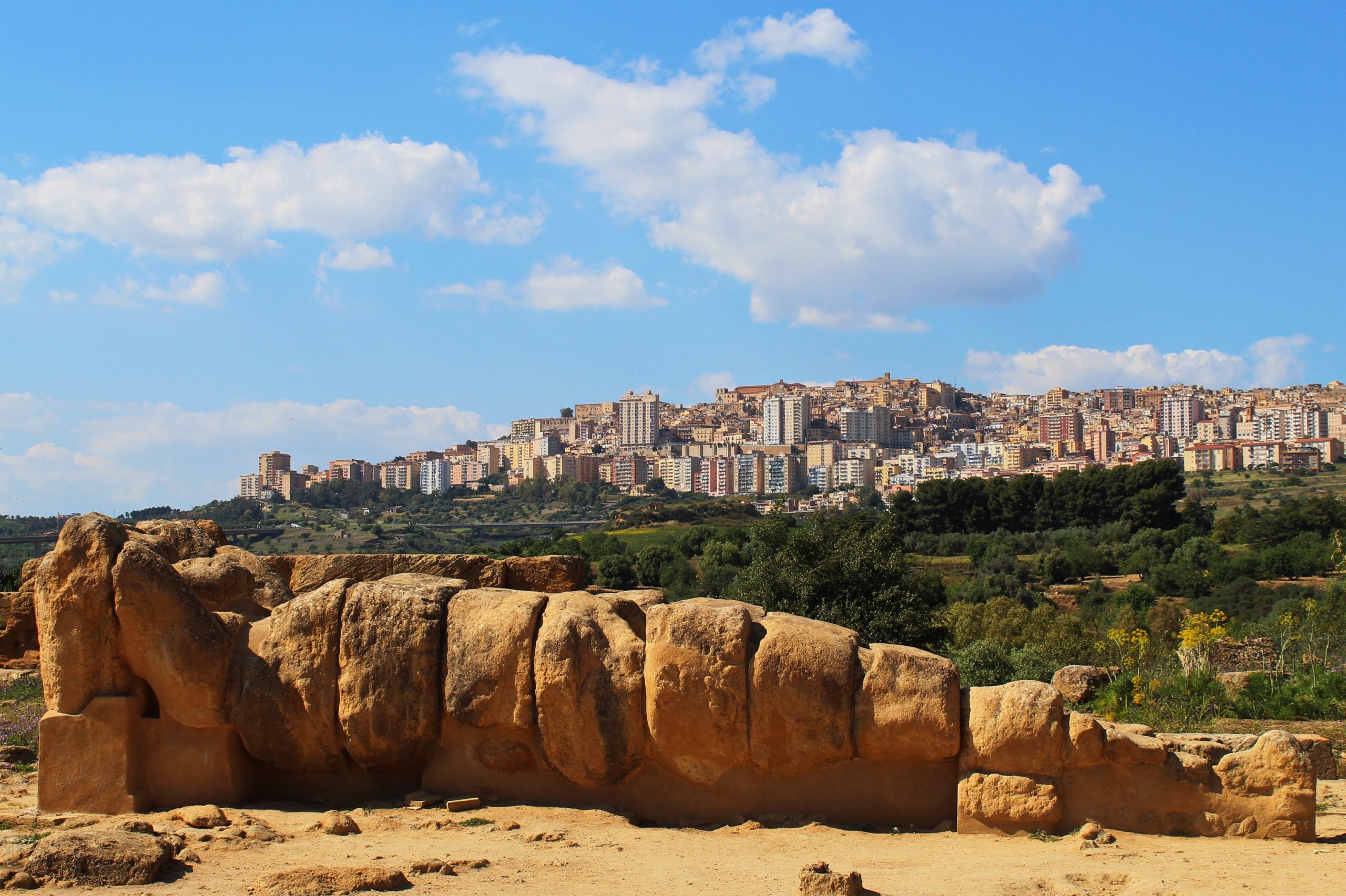 Oltre Agrigento capitale italiana della cultura 2025, annunciata Genova Capitale del libro per 2023