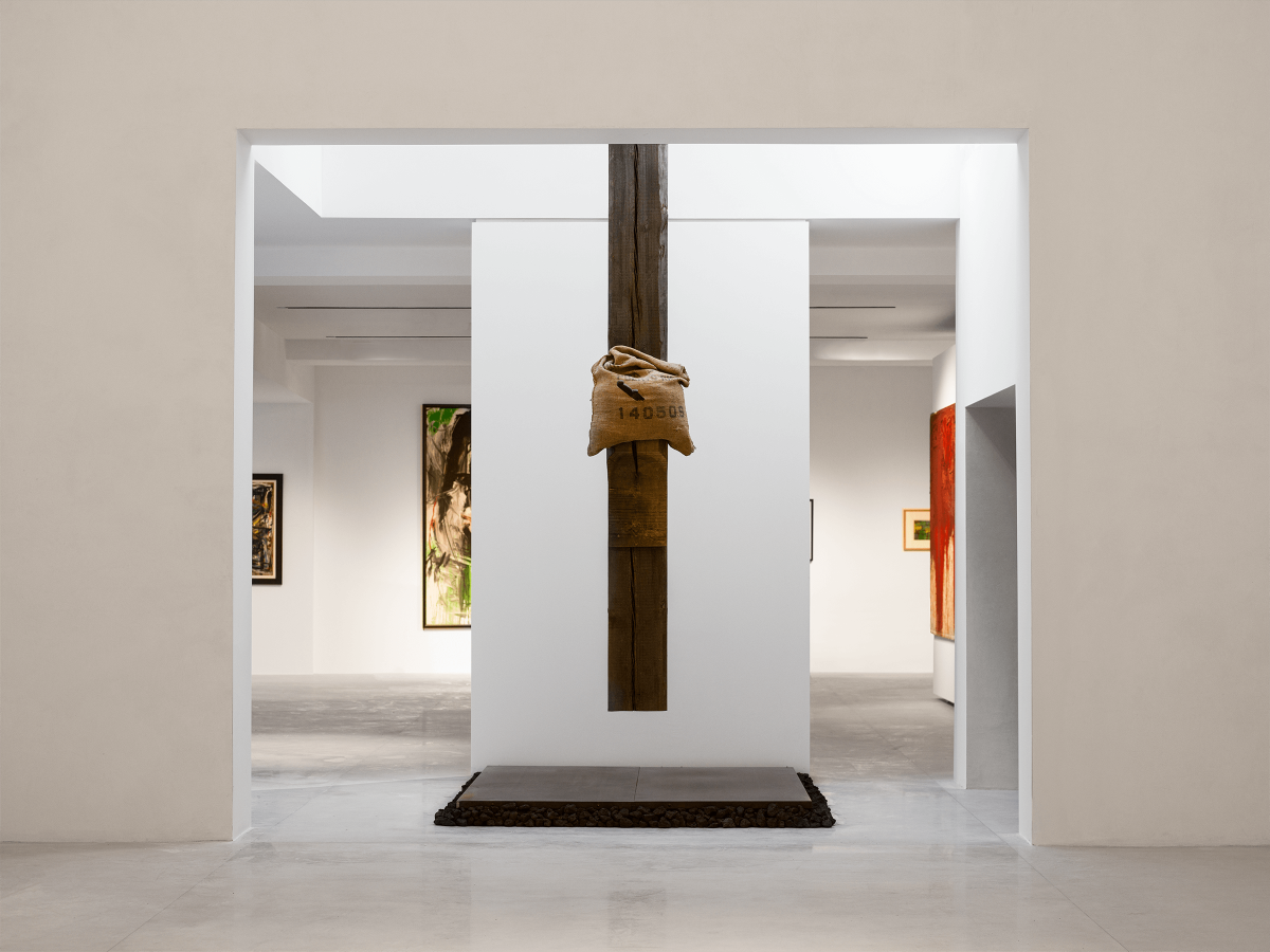 La nuova sede della Fondazione Alberto Peruzzo apre a Padova con una mostra su Kounellis