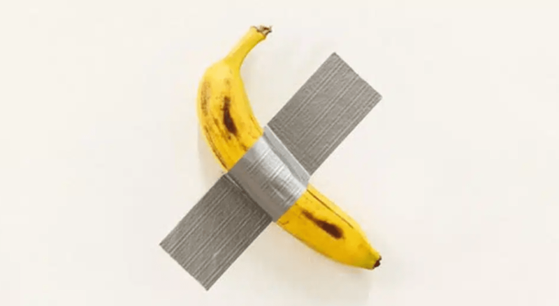 Comedian, la celebre banana by Maurizio Cattelan