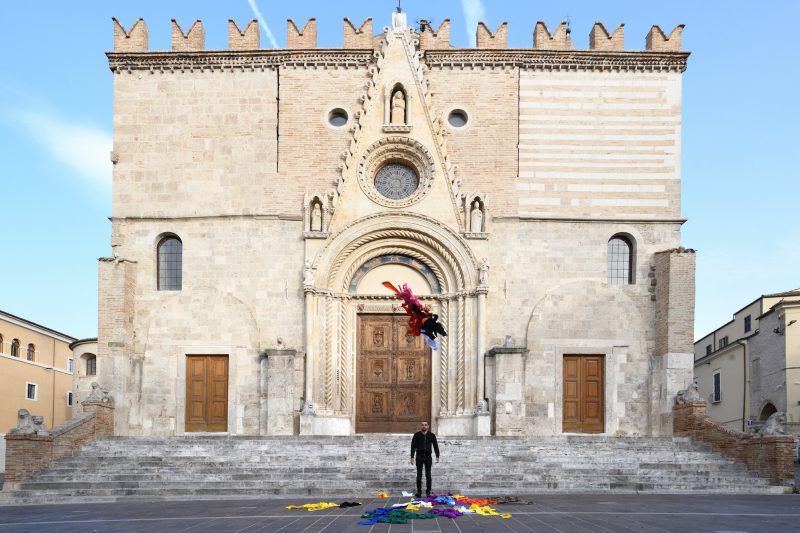Giovanni Gaggia, The colours of changement, performance #2, 2023, Interamnia World Cup, foto Michele Alberto Sereni