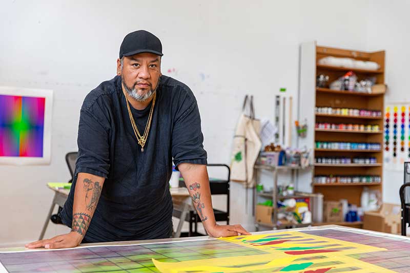 L’artista nativo americano Jeffrey Gibson rappresenterà gli Stati Uniti alla Biennale di Venezia 2024