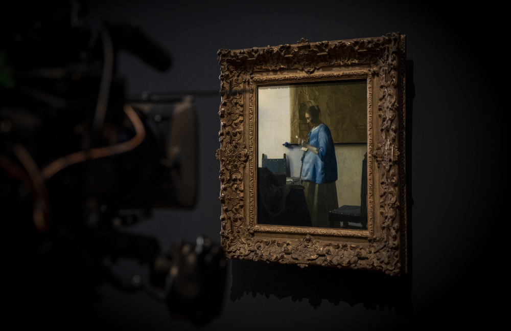 Vermeer The Greatest Exhibition Al Cinema ArtsLife   Screenshot 2023 07 17 Alle 17.49.41 1000x647 