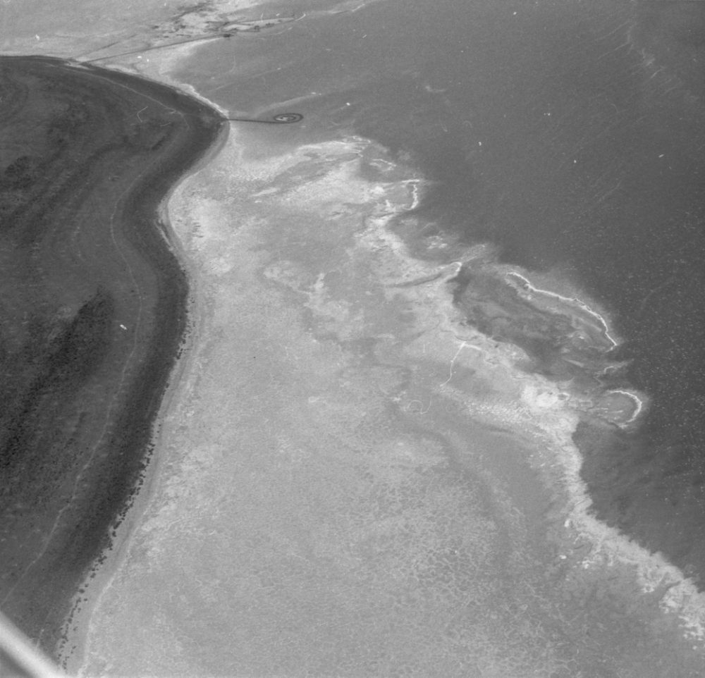 Robert Smithson, Spiral Jetty (1970) at Great Salt Lake, Utah. Photograph: Robert Smithson, 1970.