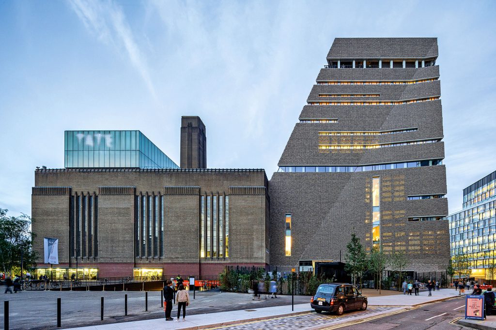 La Royal Academy di Londra dedica una mostra agli architetti Herzog & de Meuron