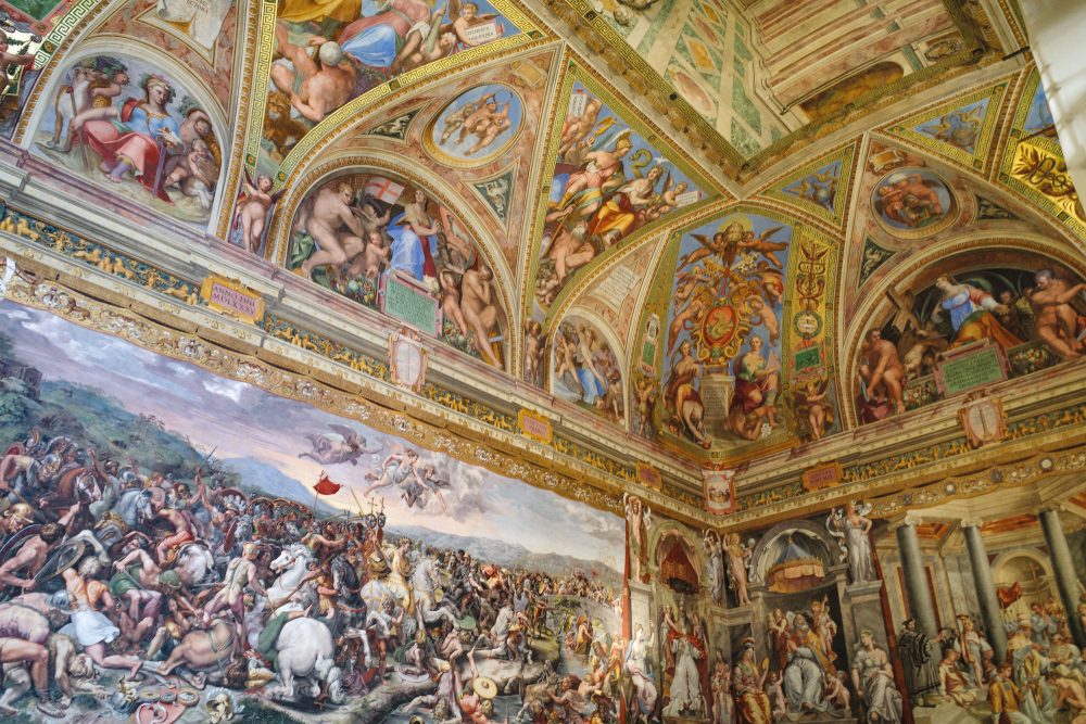  Sala di Costantino (detail), Vatican Museums, Rome © Mark Green/Alamy Stock Photo