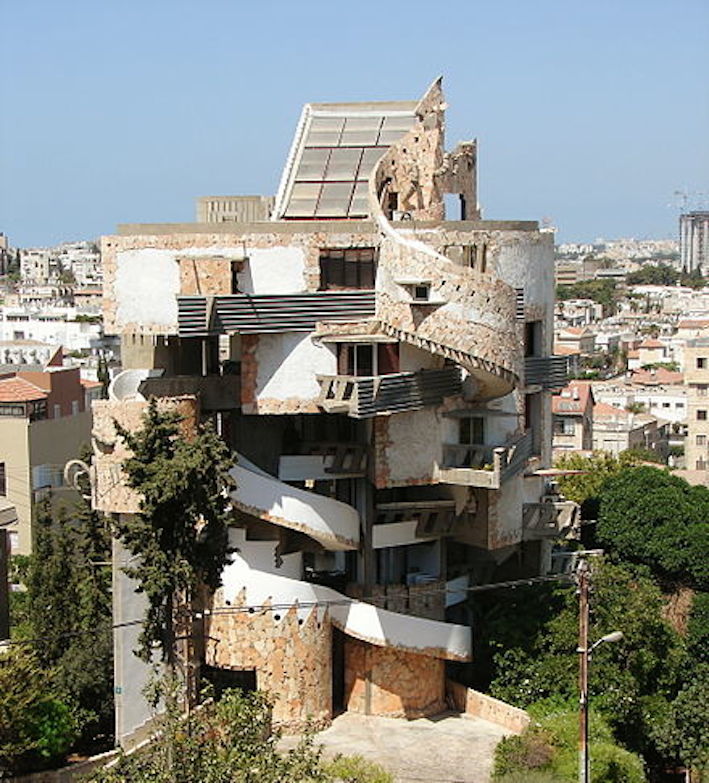 Spiral House, di Zvi Hecker