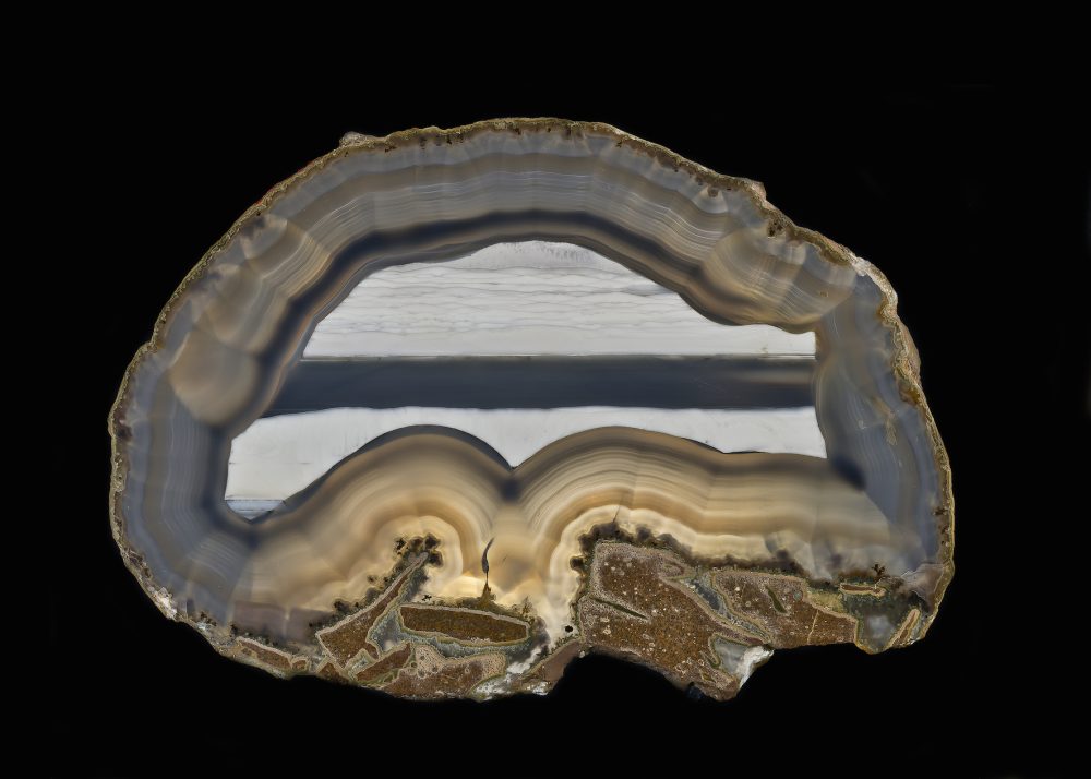 Collection Caillois, Agate, Rio Grande do Sul, Brésil Donation Aléna et Roger Caillois (1988) - Paris, Muséum national d'histoire naturelle © MNHN - Francois Farges