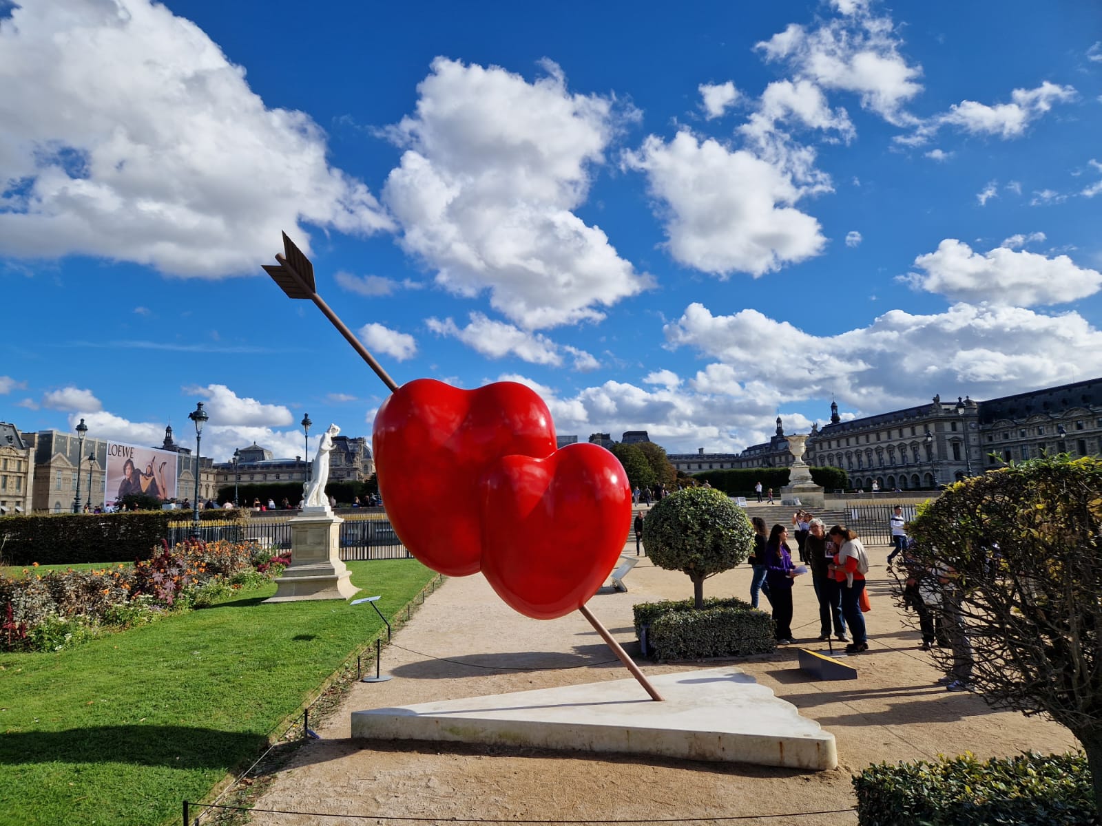 Parigi: 25 sculture animano il Jardin des Tuileries, le immagini