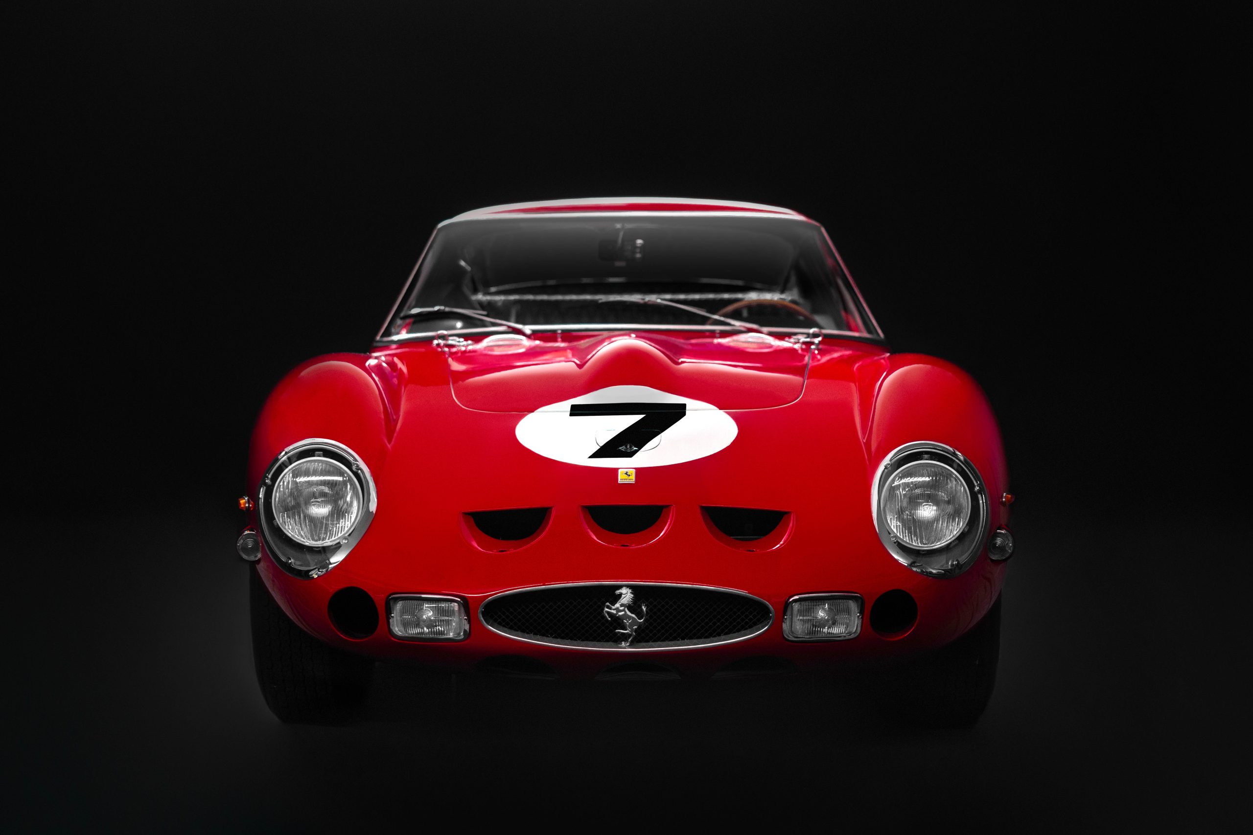 52 milioni di dollari: è record per la meravigliosa (e più costosa di sempre) Ferrari 250 GTO del 1962
