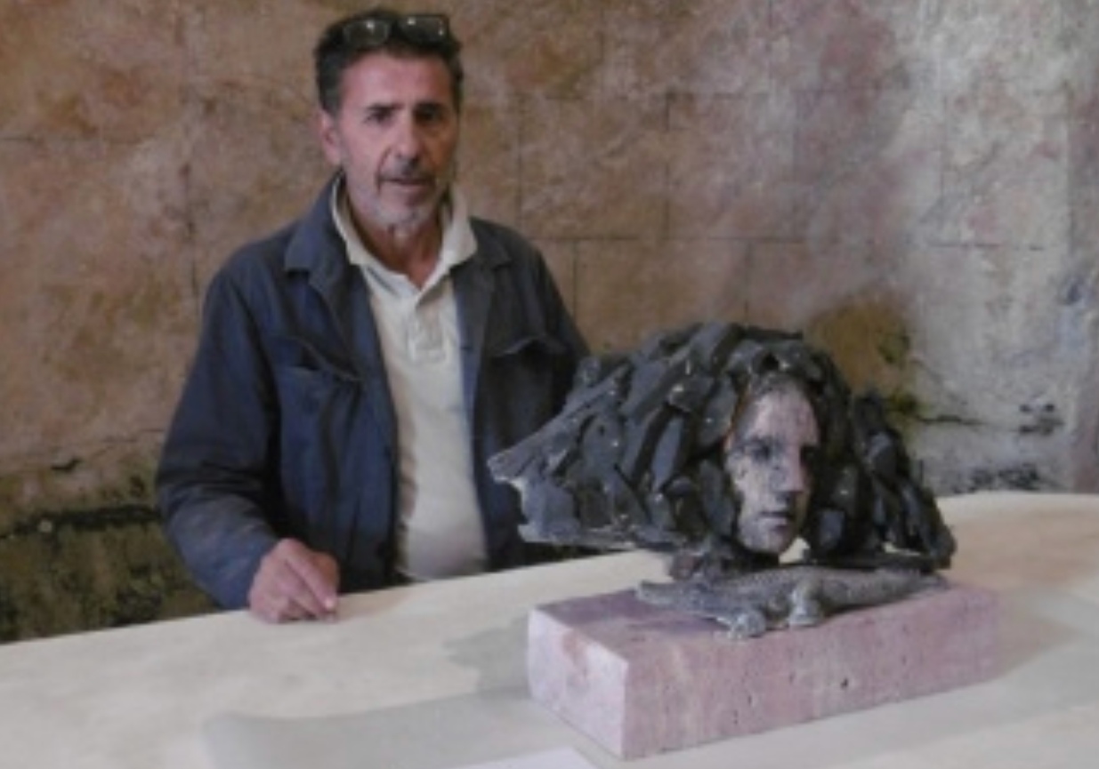 Morto a 70 anni lo scultore Girolamo Ciulla. Siciliano con il cuore in Versilia