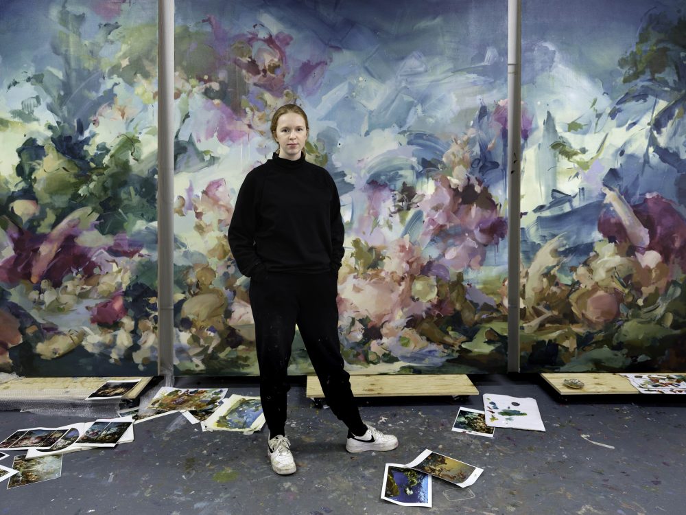 Flora Yukhnovich in her London studio, February 2022. Photo: Eva Herzog © Flora Yukhnovich Courtesy the artist and Victoria Miro