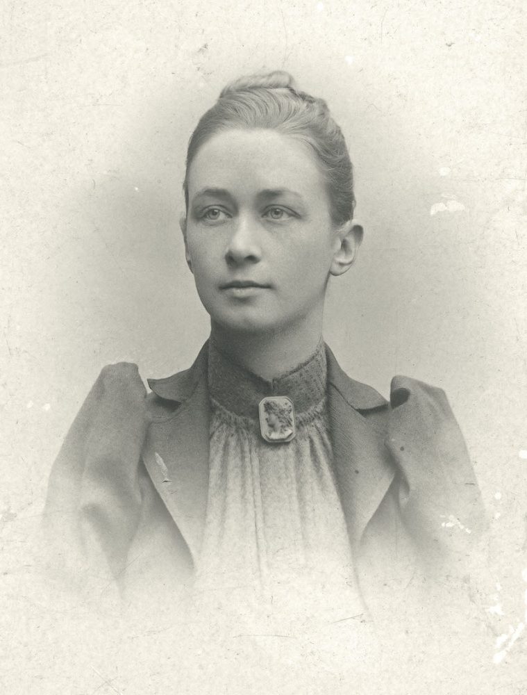 Hilma af Klint, ritratto, 1901