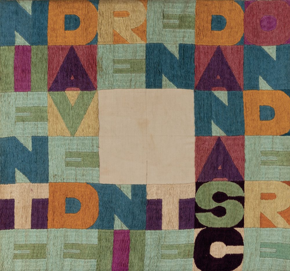 Alighiero Boetti, Niente da vedere niente da nascondere, 1977. Stima 50-70 mila euro