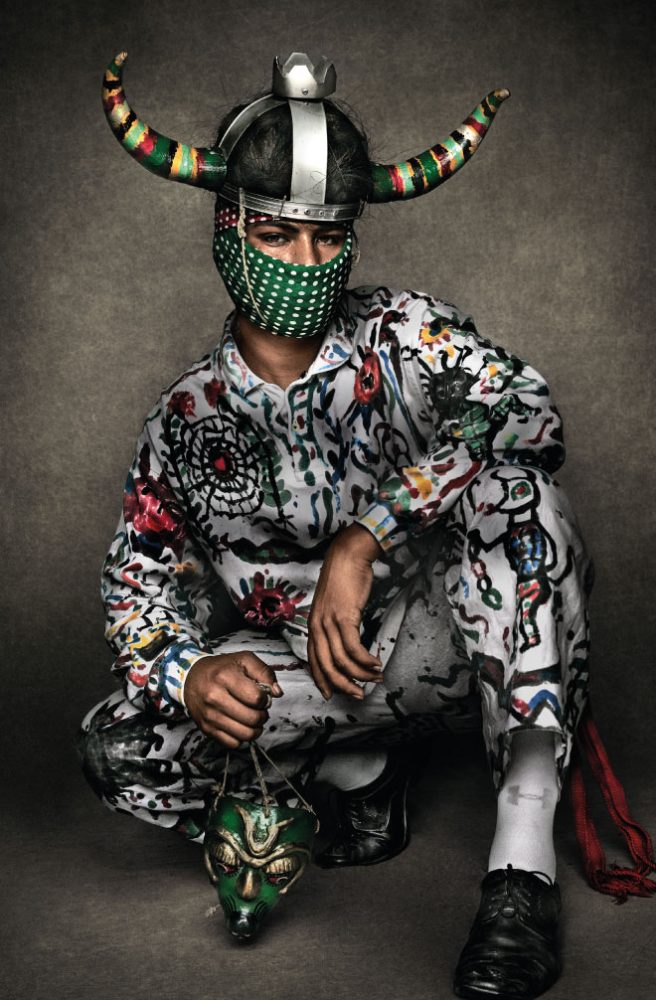 Mario Testino, Guatemala, 2023 – Fotografia, 90x60 cm © Mario Testino