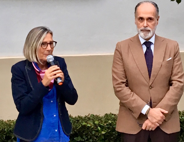 La presidente della Fondazione MAXXI Maria Emanuela Bruni e l'amministratore delegato della Rai Giampaolo Rossi