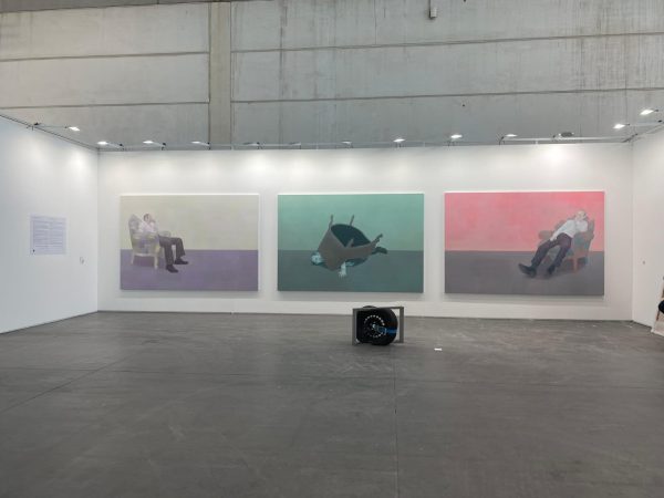 Pablo Candiloro e Arcangelo Sassolino nello stand Niccoli, ad ArtVerona (credit ArtVerona-Galleria d'arte Niccoli)